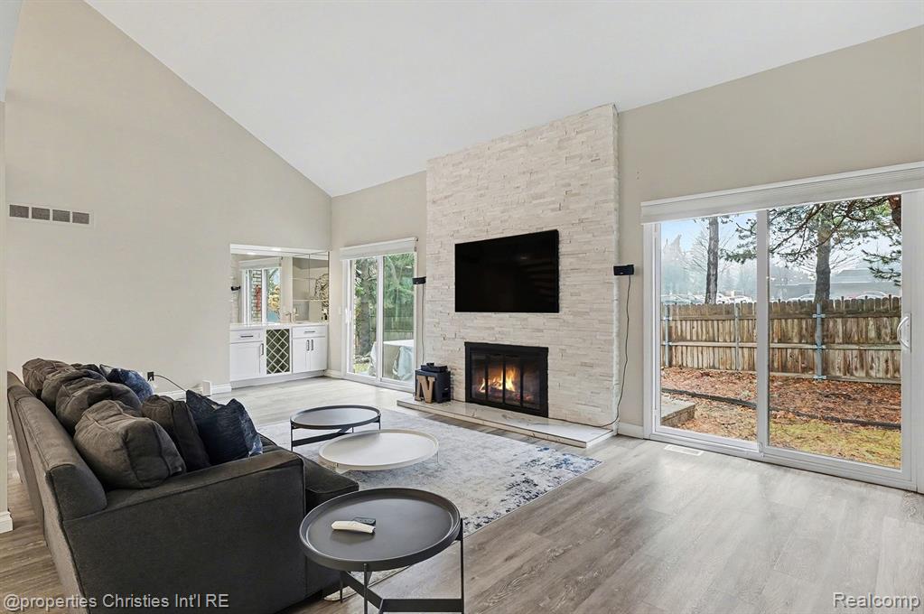 5143 Woodlands Drive, Bloomfield Hills, MI 48302 — Photo 7