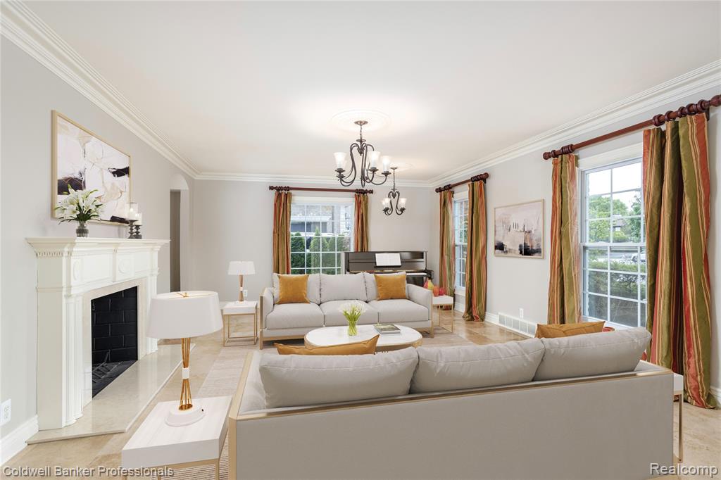 56 Oxford Road, Grosse Pointe Shores, MI 48236 — Photo 7
