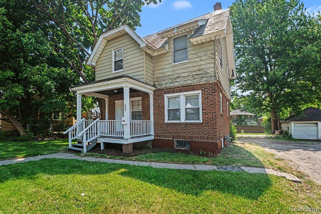 680 N Perry Street, Pontiac, MI 48342 — Photo 2