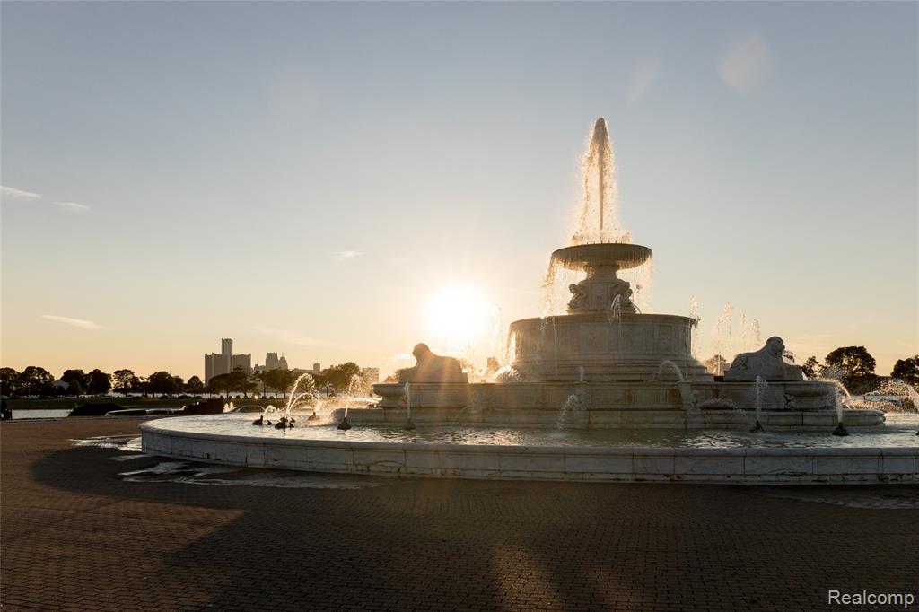 2987 Franklin Street, PENTHOUSE, Detroit, MI 48207 — Photo 43