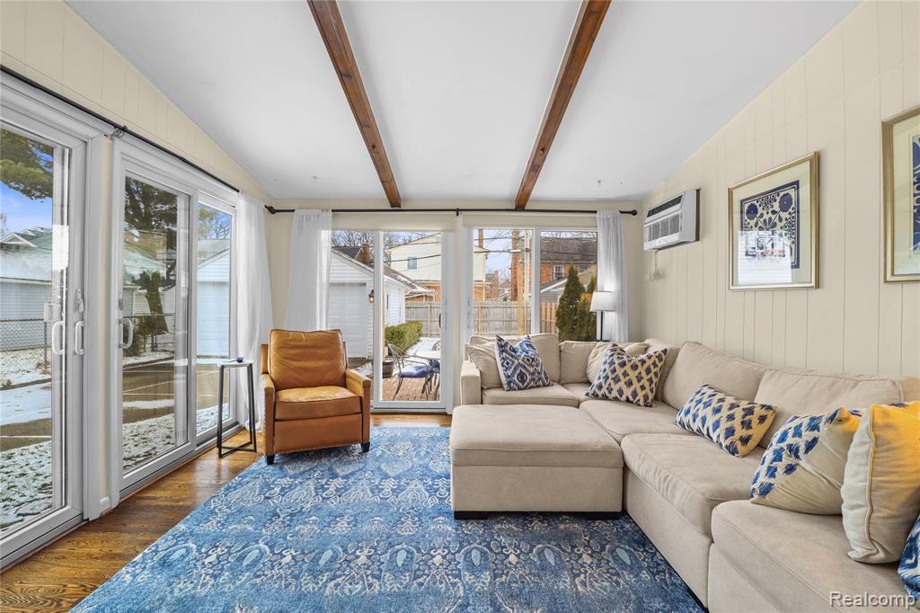 407 Moran Road, Grosse Pointe Farms, MI 48236 — Photo 12
