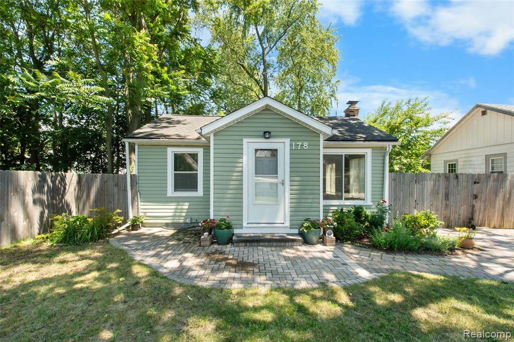 178 Lamay Avenue, Ypsilanti, MI 48198
