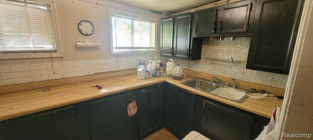 9414 American Street, Detroit, MI 48204 — Photo 18
