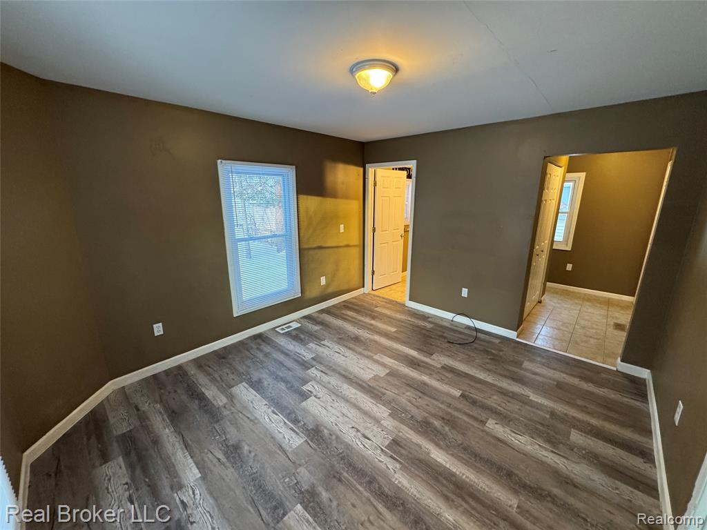 86 Hamilton Street, Pontiac, MI 48342 — Photo 11