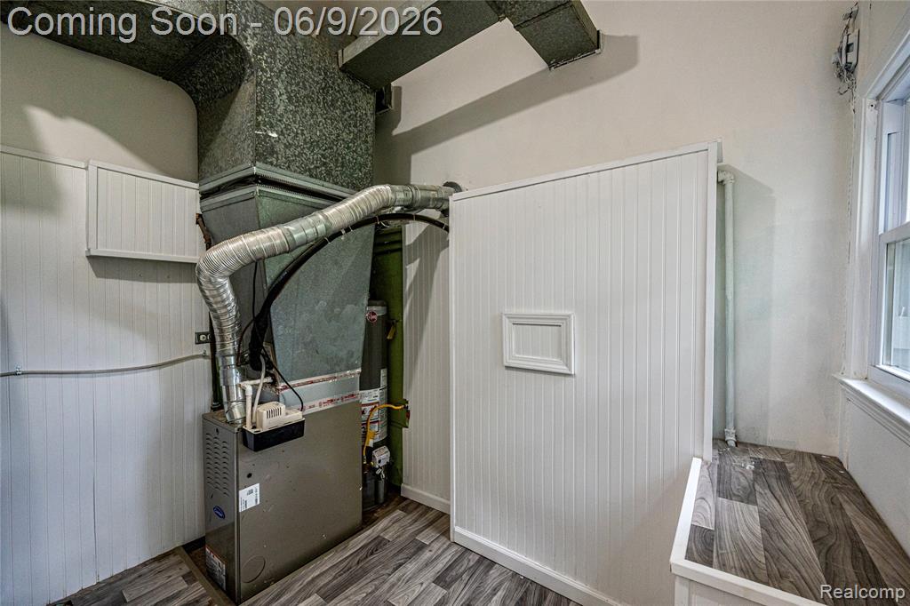 24221 Cloverlawn Street, Oak Park, MI 48237 — Photo 18