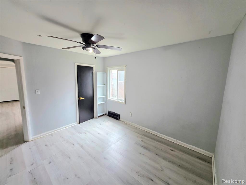 12083 Stahelin Avenue, Detroit, MI 48228 — Photo 13