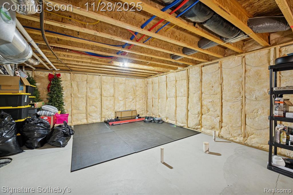 3680 Amber Oaks Drive, Howell, MI 48855 — Photo 39