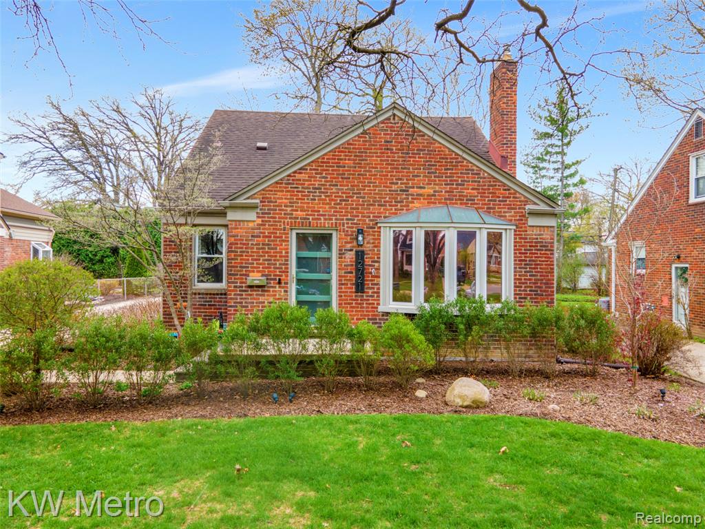 12721 Lincoln Drive, Huntington Woods, MI — Photo 2