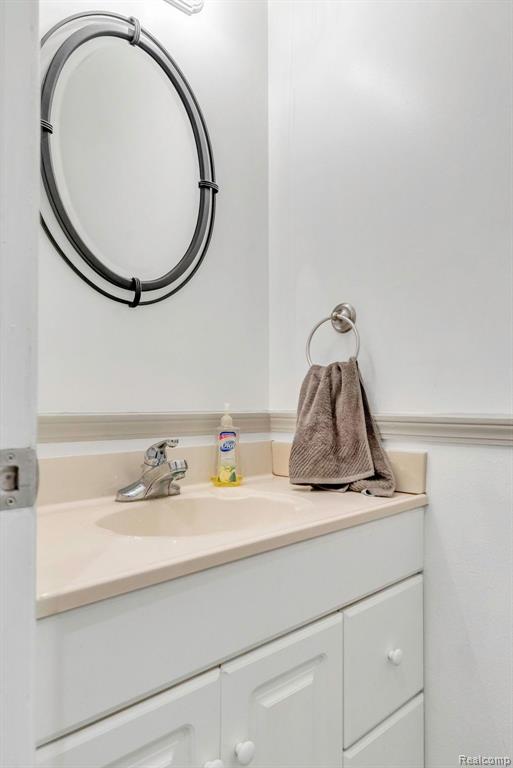 310 AIRPORT Drive, Holly, MI 48442 — Photo 18