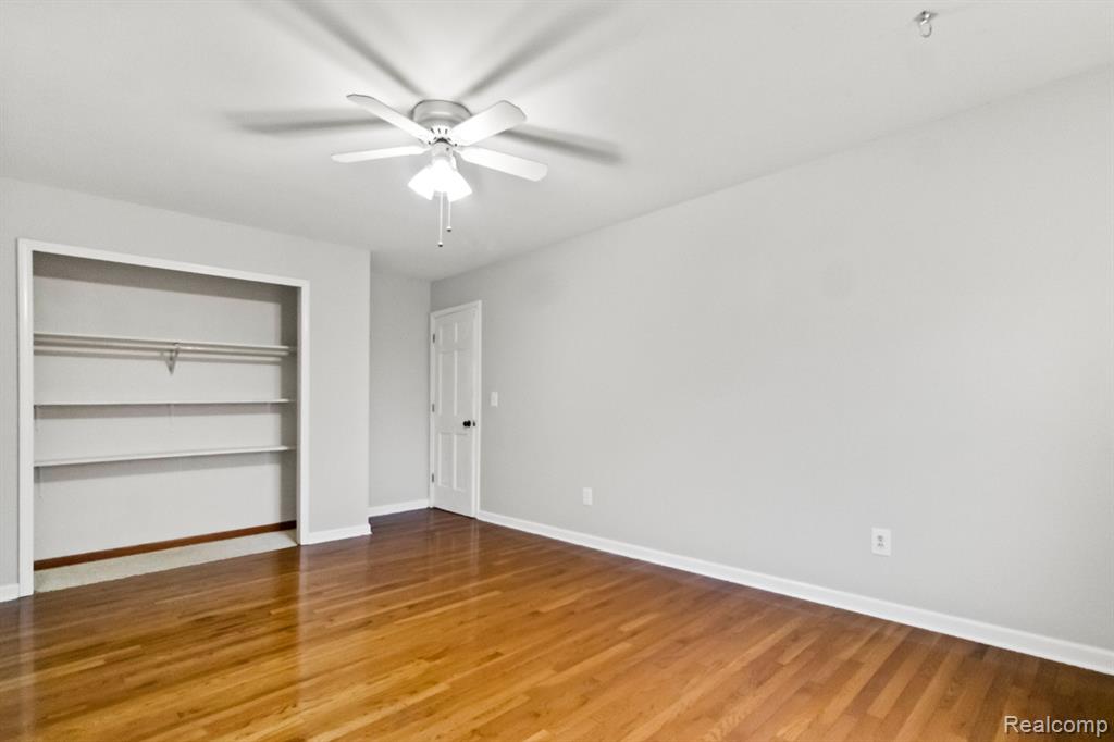 40088 SAAL Road, Sterling Heights, MI 48313 — Photo 22