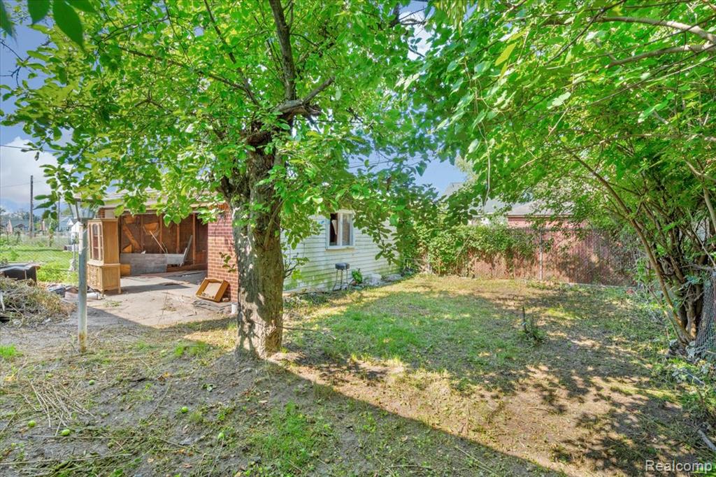 19155 Gallagher Street, Detroit, MI 48234 — Photo 24