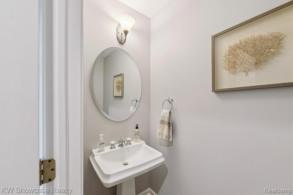 1147 Longview Lane, Saline, MI 48176 — Photo 20