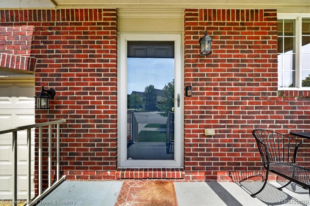 28294 Cottage Lane, New Hudson, MI 48165 — Photo 3