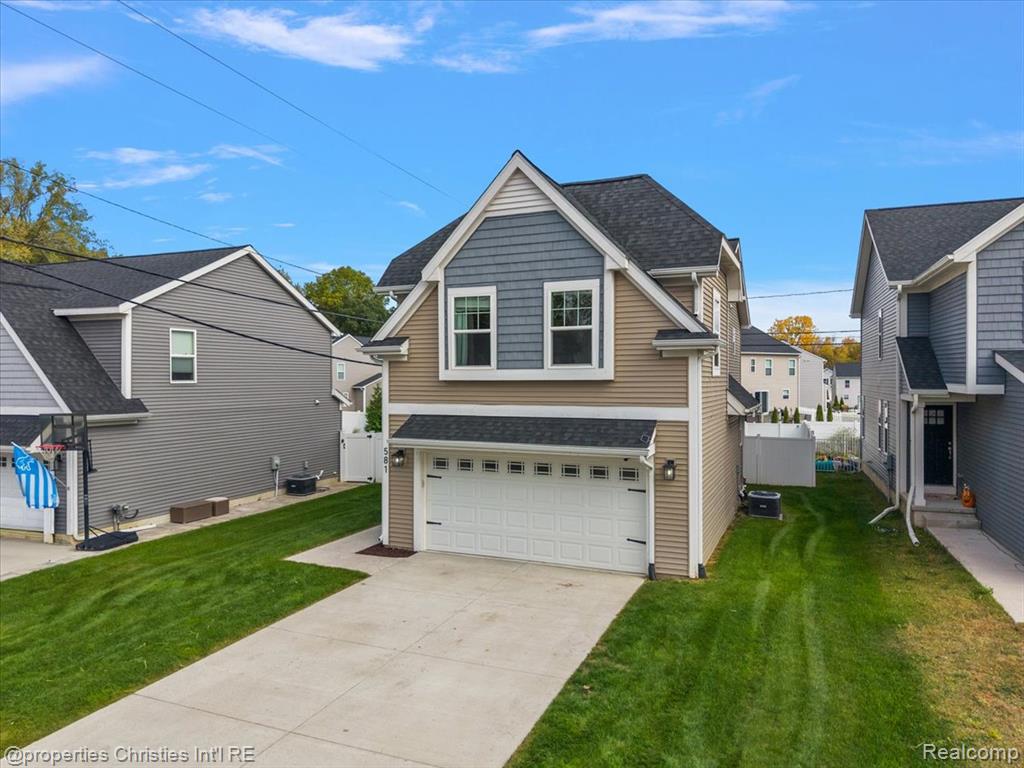 581 S Winding Drive, Waterford, MI 48328 — Photo 2