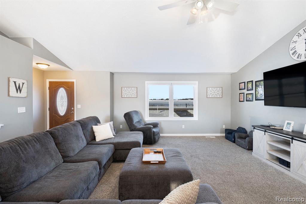 11415 Miller Road, Swartz Creek, MI 48473 — Photo 4