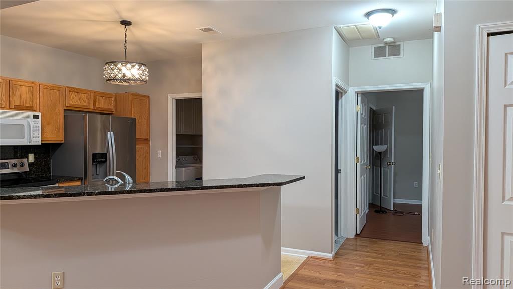 15286 CORNELL Drive, Clinton Twp, MI 48038 — Photo 14