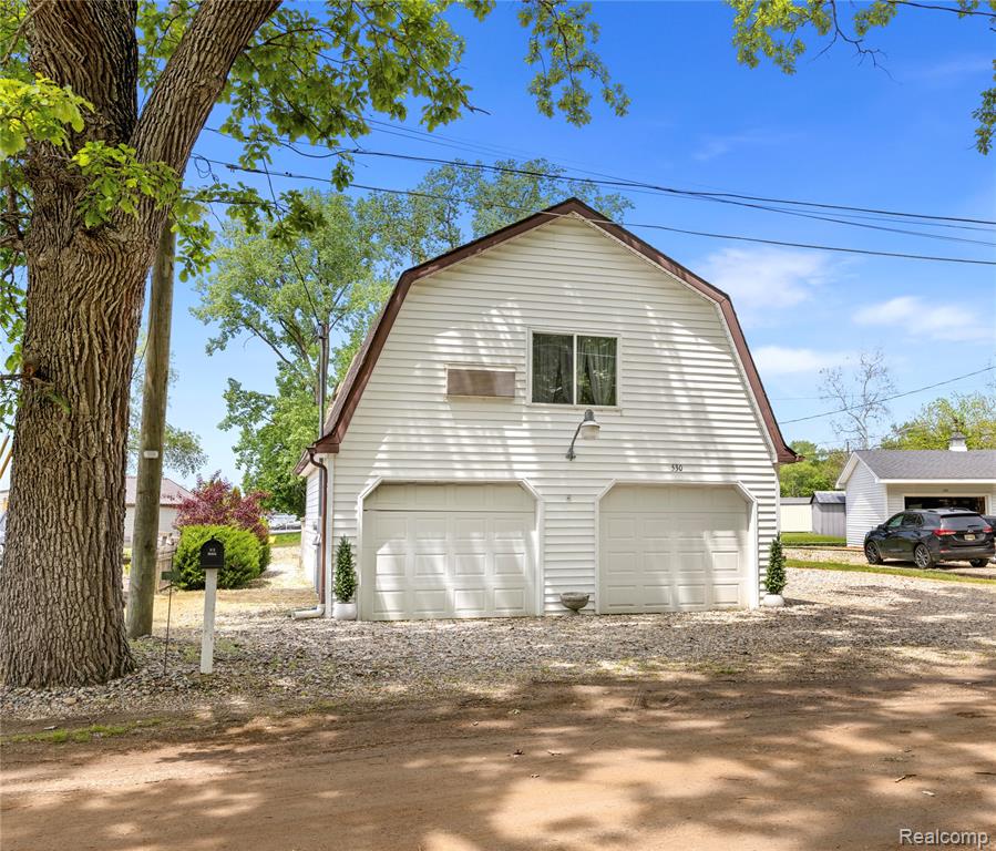 530 Roby Beach Drive, Coldwater, MI 49036 — Photo 10