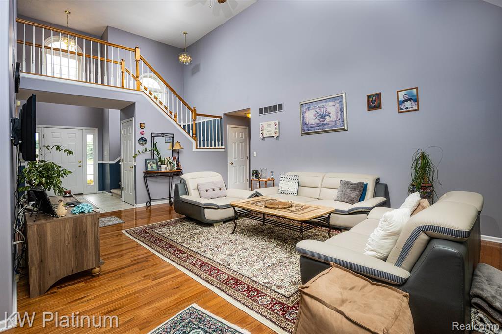 3167 Blackheath Court, Port Huron, MI 48060 — Photo 4