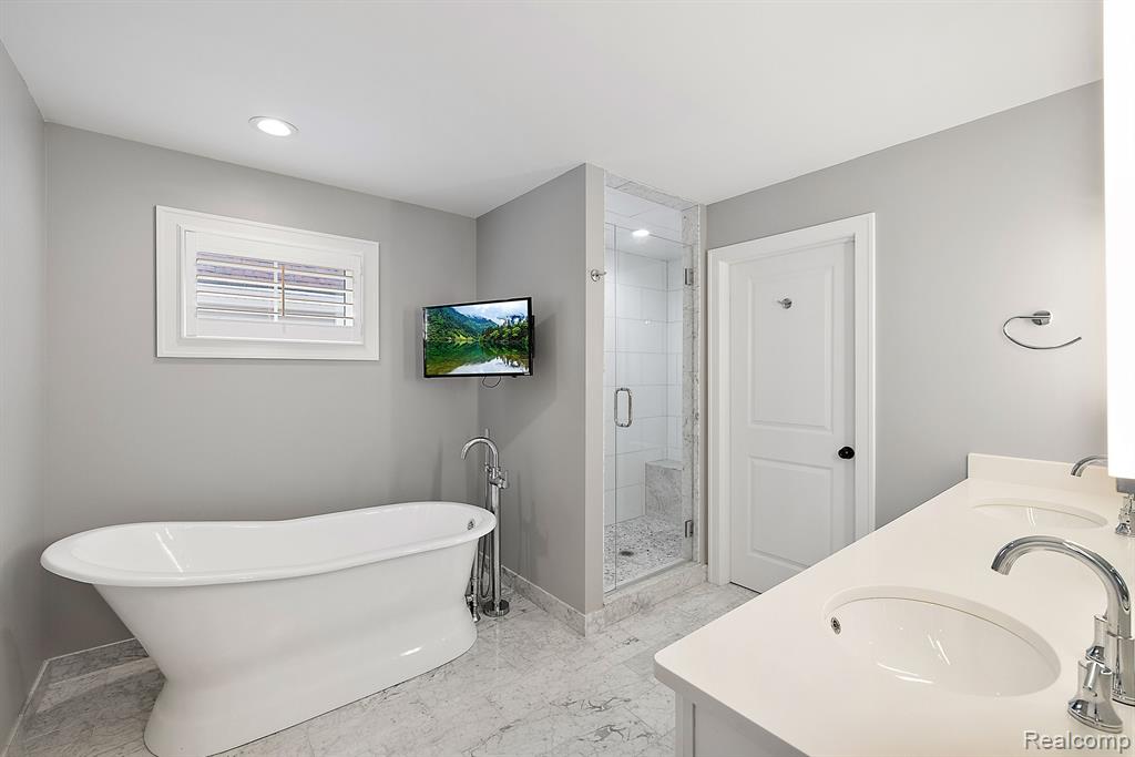 811 Smith Avenue, Birmingham, MI 48009 — Photo 30