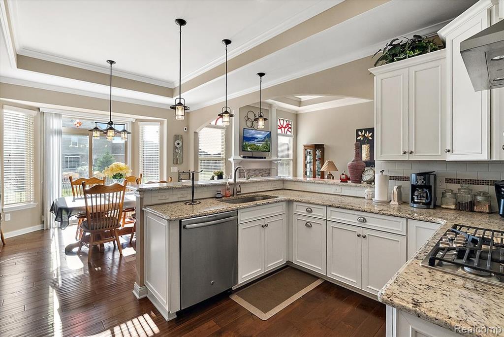 55206 Sarazen Drive, Macomb, MI 48042 — Photo 16