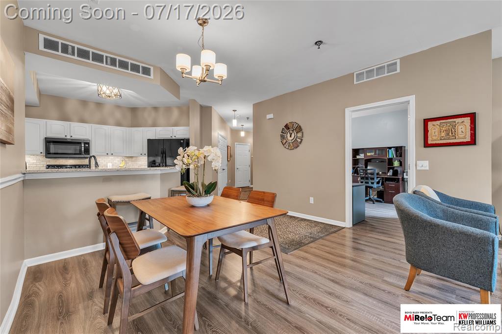 5950 E Island Drive, Ypsilanti, MI 48197 — Photo 8