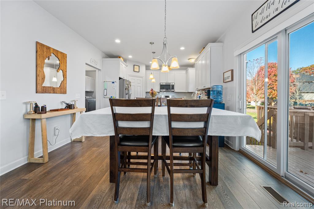 8209 Lee Road, Brighton, MI 48116 — Photo 9