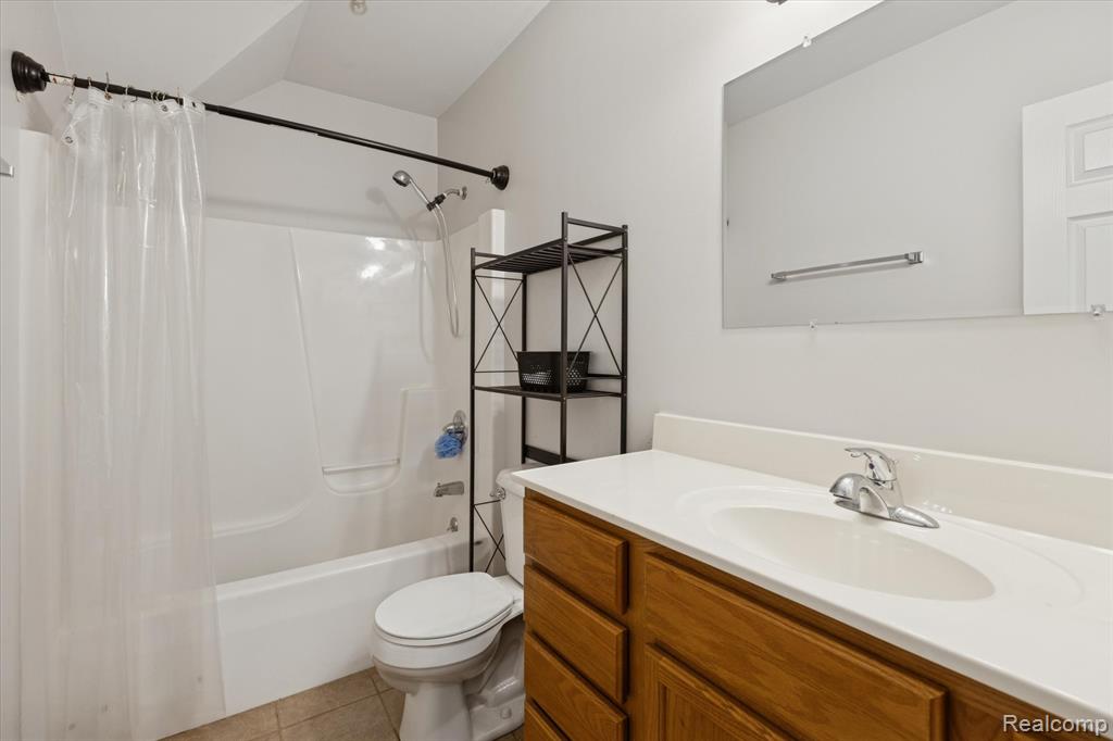 516 N Granger Street, Saginaw, MI 48602 — Photo 32