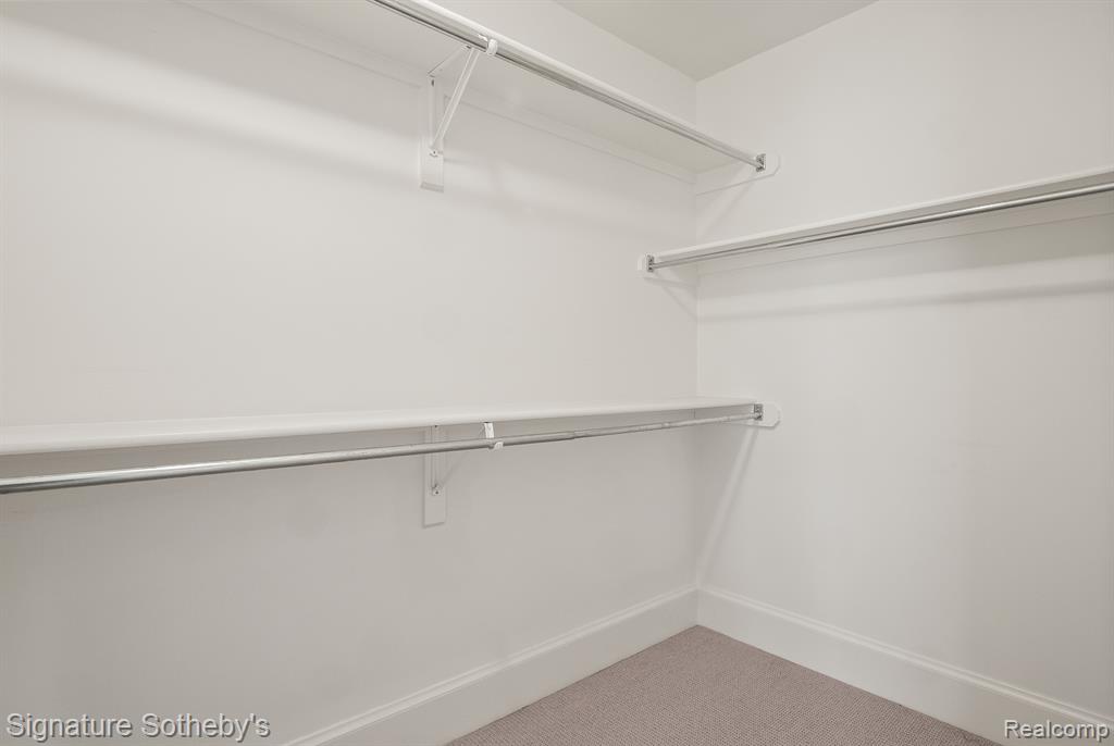 5027 GROVER Drive, Brighton, MI 48116 — Photo 34