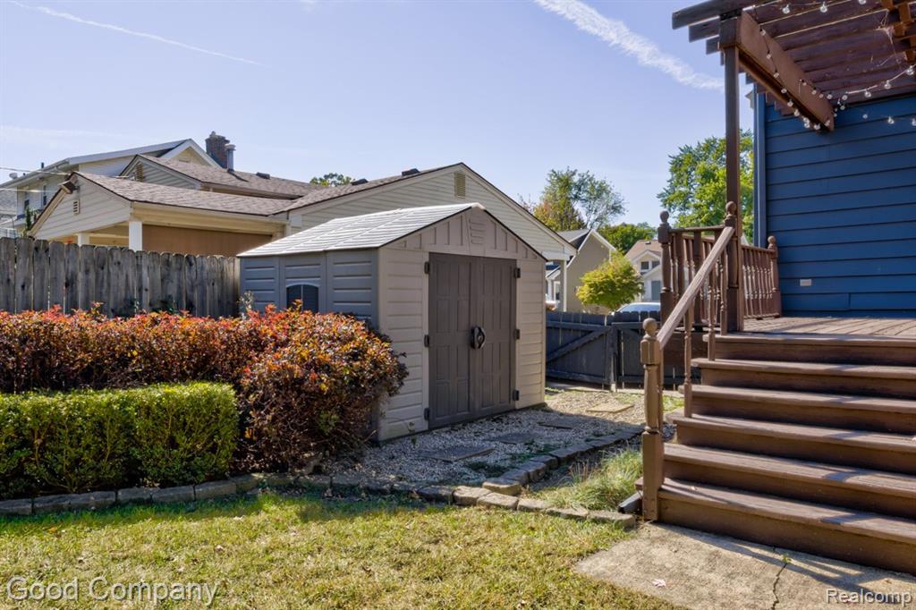 713 S Pleasant Street, Royal Oak, MI 48067 — Photo 44