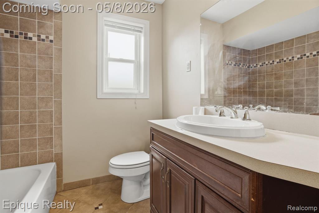 53100 Washington Street, New Baltimore, MI 48047 — Photo 15