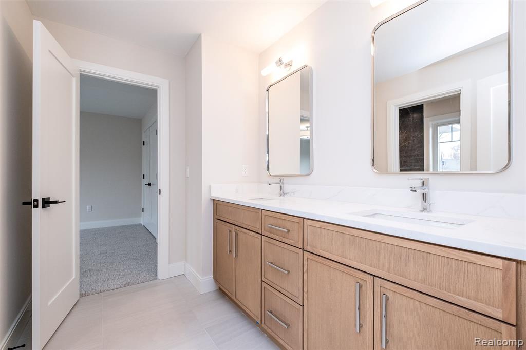 4428 Tonawanda Avenue, Royal Oak, MI 48073 — Photo 41