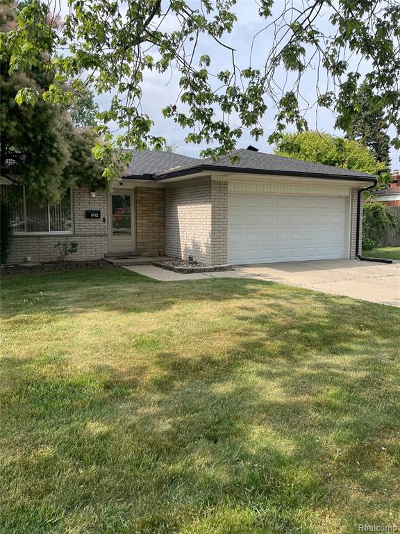 8412 Busch, Center Line, MI 48015 — front exterior