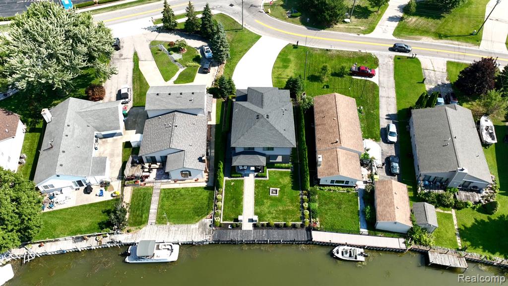 39611 Lakeshore Drive, Harrison Township, MI — Photo 48