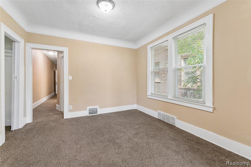 7225 American Street, Detroit, MI 48210 — Photo 16