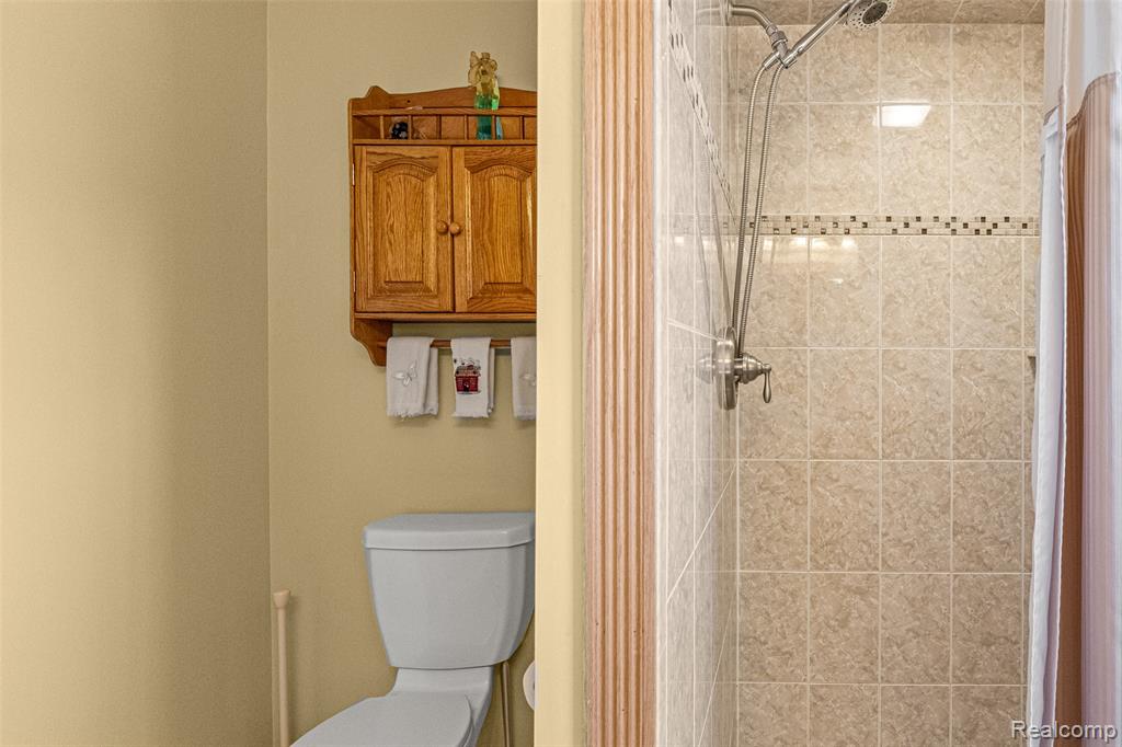 780 Saint Johns Boulevard, Lincoln Park, MI 48146 — Photo 25