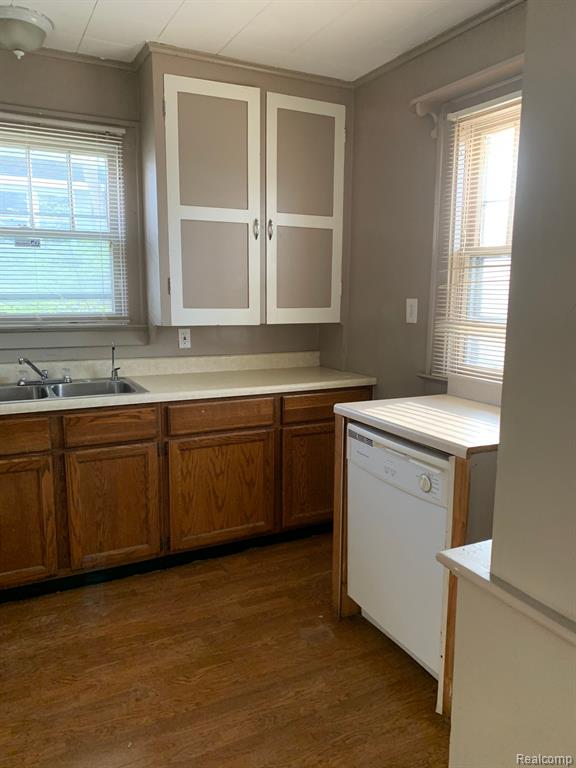802 DUPONT Street, Flint, MI 48504 — Photo 10