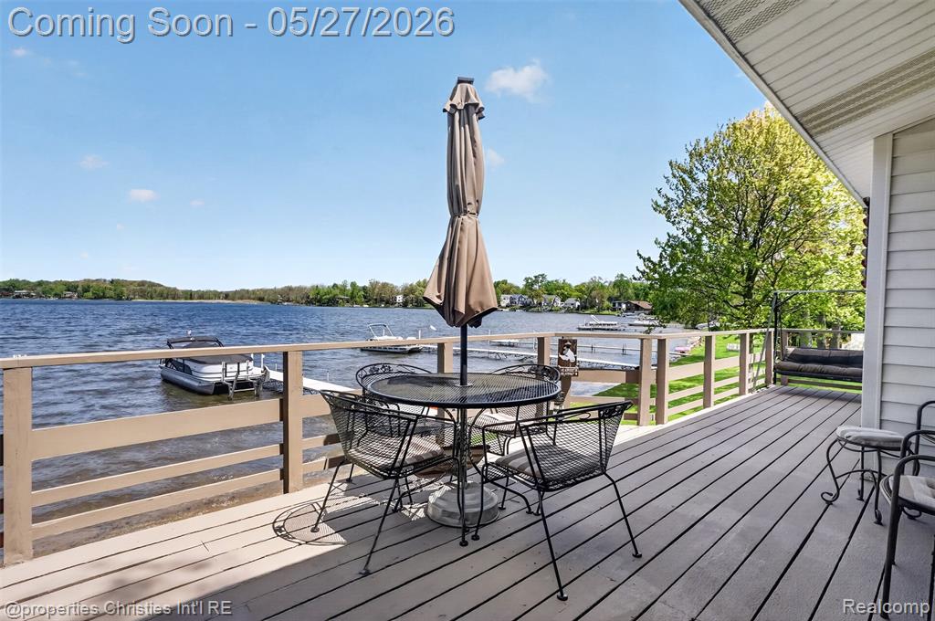 9696 Elizabeth Lake Road, White Lake, MI — Photo 36