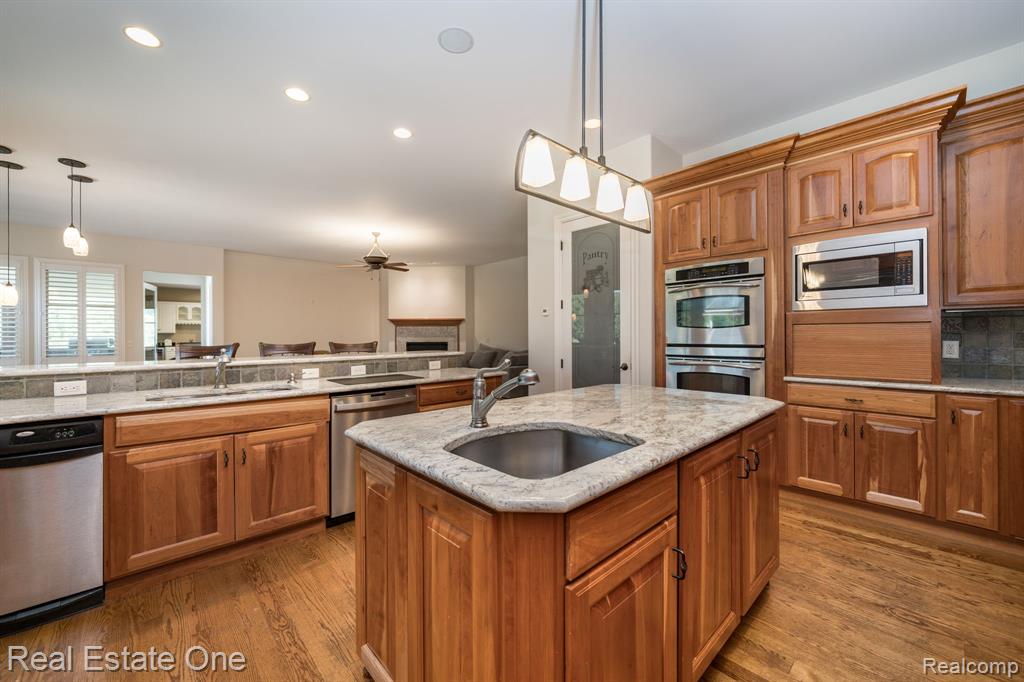 740 Greystone Drive, Chelsea, MI 48118 — Photo 12