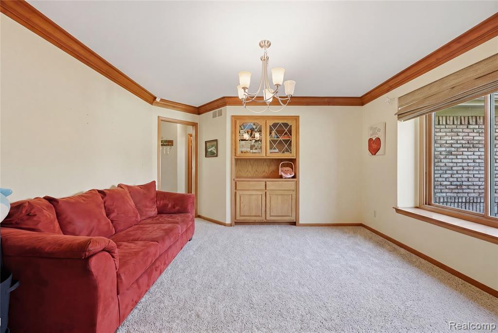 35724 Saint Clair Drive, New Baltimore, MI 48047 — Photo 17