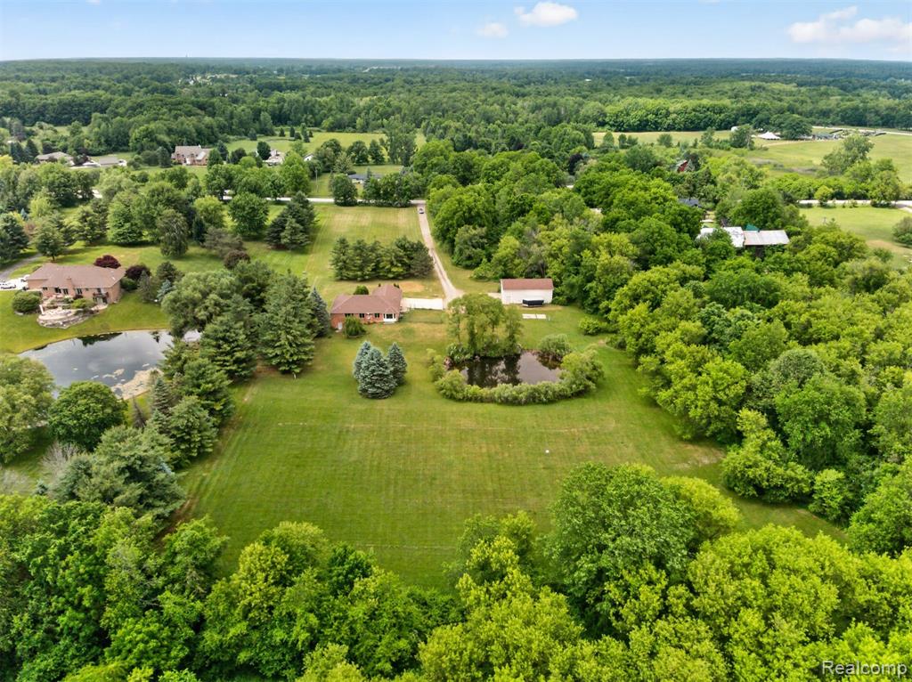 8558 37 Mile Road, Romeo, MI 48065 — Photo 22