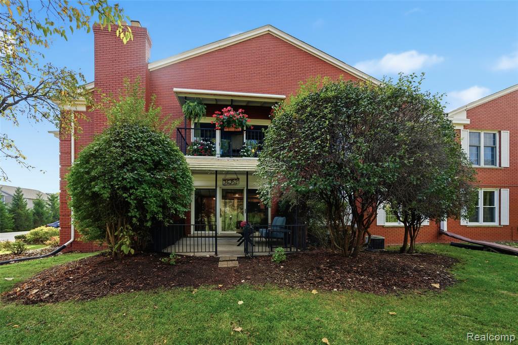 19710 13 Mile Road, 107, Beverly Hills, MI 48025 — Photo 19