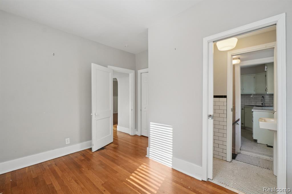 611 S West Street, Royal Oak, MI 48067 — Photo 27