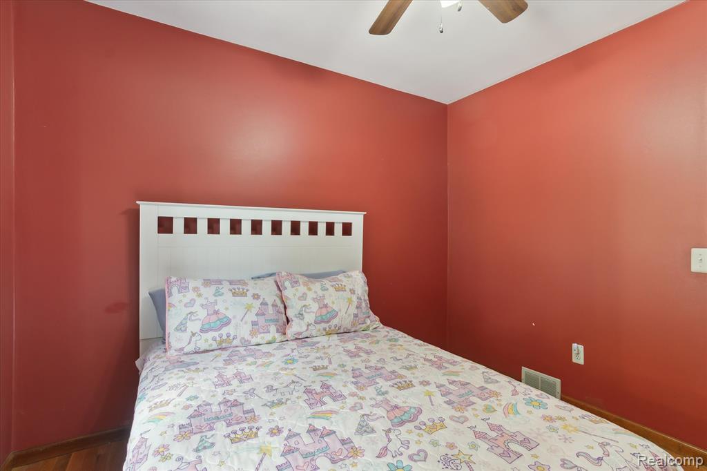 5350 Lathrop Street, Trenton, MI 48183 — Photo 43