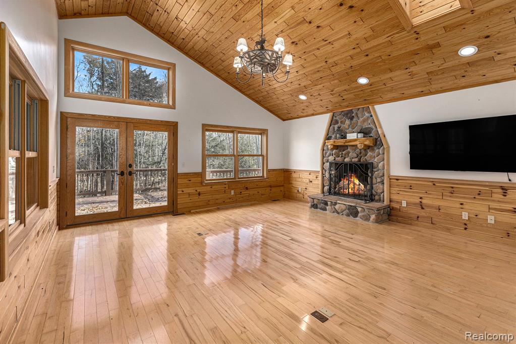 2446 Spayde Road, Charlevoix, MI 49720 — Photo 3
