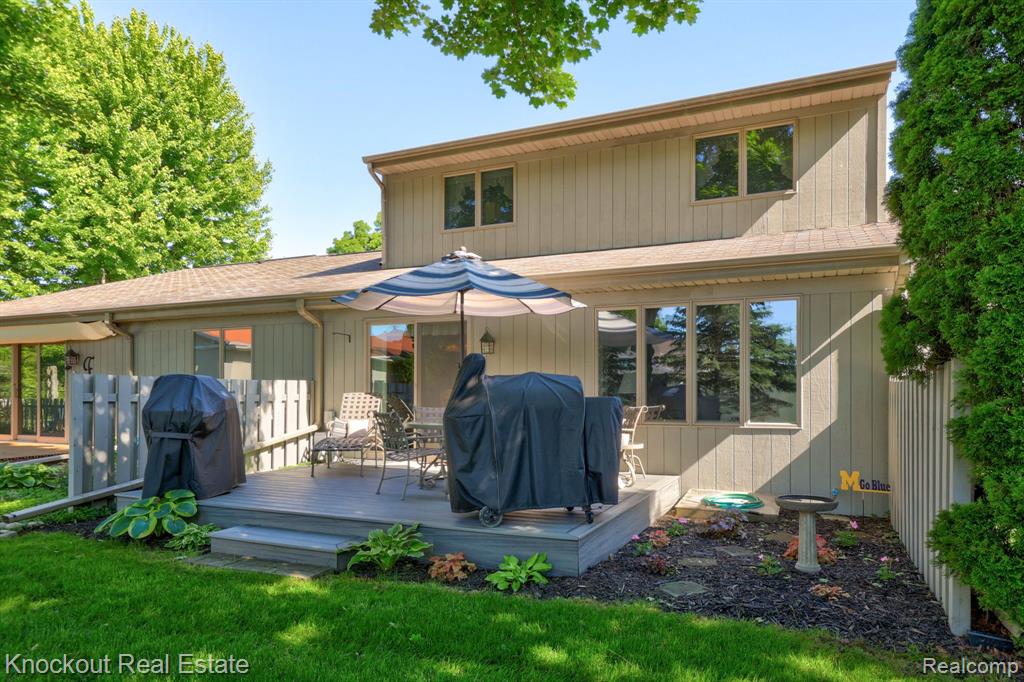 57 PINE GROVE Drive, Frankenmuth, MI 48734 — Photo 43