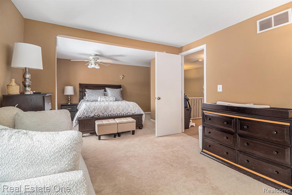 22717 Cranbrooke Drive, Novi, MI — Photo 13