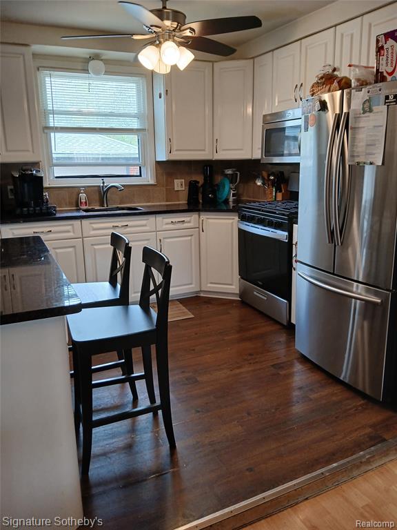 24670 Gardner Street, Oak Park, MI 48237 — Photo 3