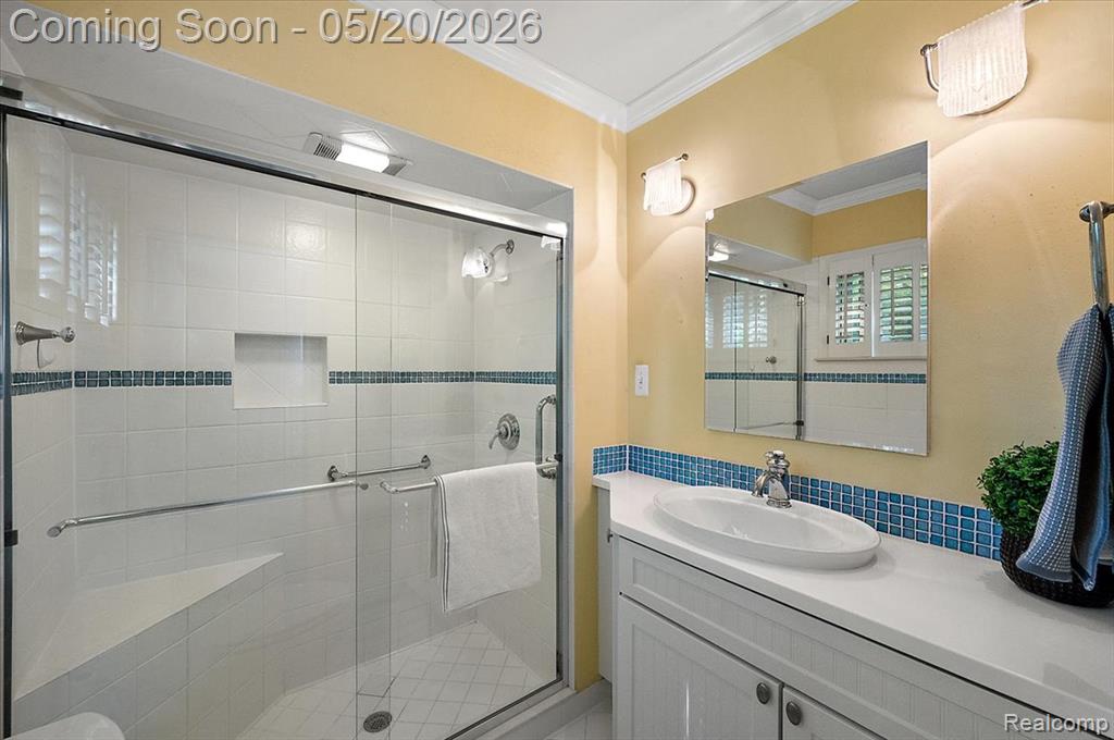 28416 Westerleigh Road, Farmington, MI 48334 — Photo 18