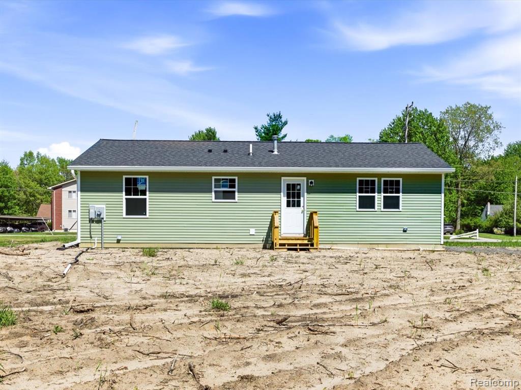 2941 Beach Road, Port Huron, MI 48060 — Photo 27