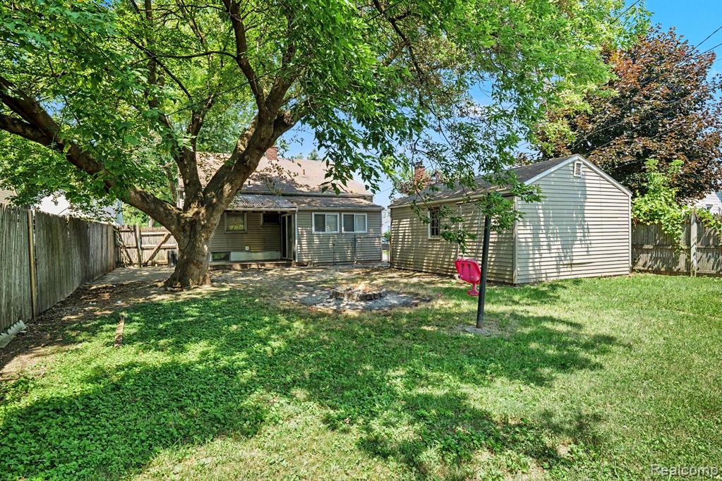7516 Fisher Avenue, Warren, MI 48091 — Photo 24